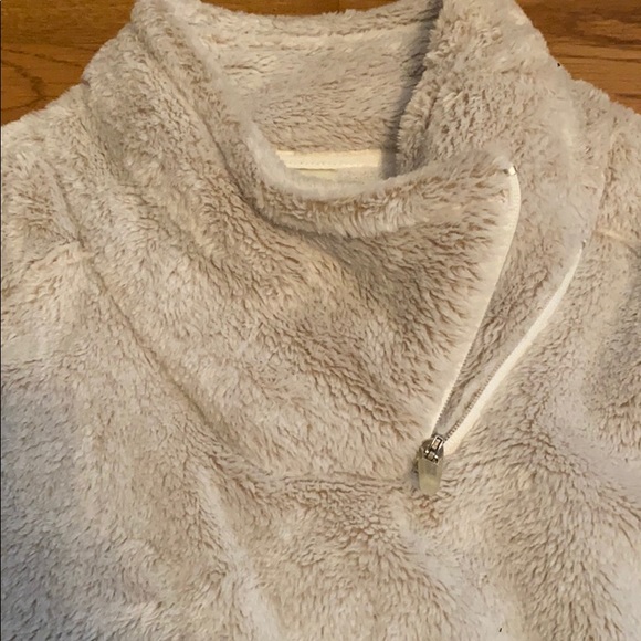 St. John's Bay Active Sherpa Faux Fur Pullover S - Picture 8 of 8